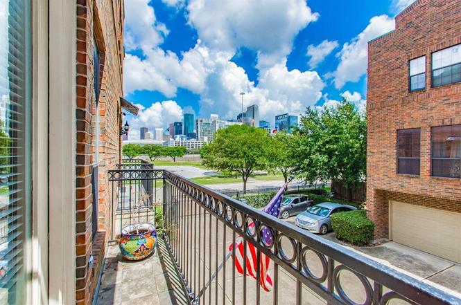 1409 St Emanuel St Unit B, Houston, Tx 77003 