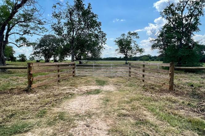 7 18 Acres Tract 1 4th St Rock Island TX 77470 MLS 78530670 Redfin