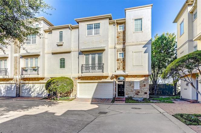 8802 Lakeshore Bend Dr, Houston, TX 77080 | Redfin