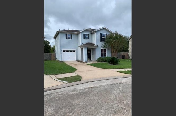 10015 Lizette Court, Houston, TX 77075