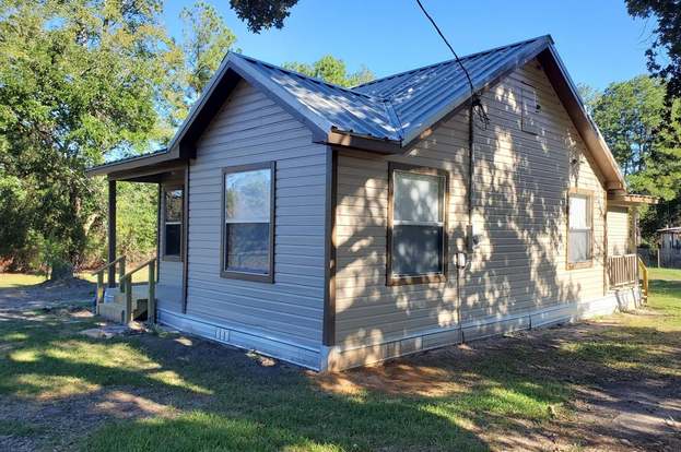 909 W Elder St, Colmesneil, TX 75938 | MLS# 47107468 | Redfin