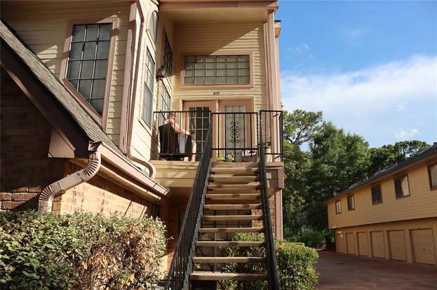 16800 Sugar Pine Dr Unit B15, Houston, TX 77090 | MLS# 67046978