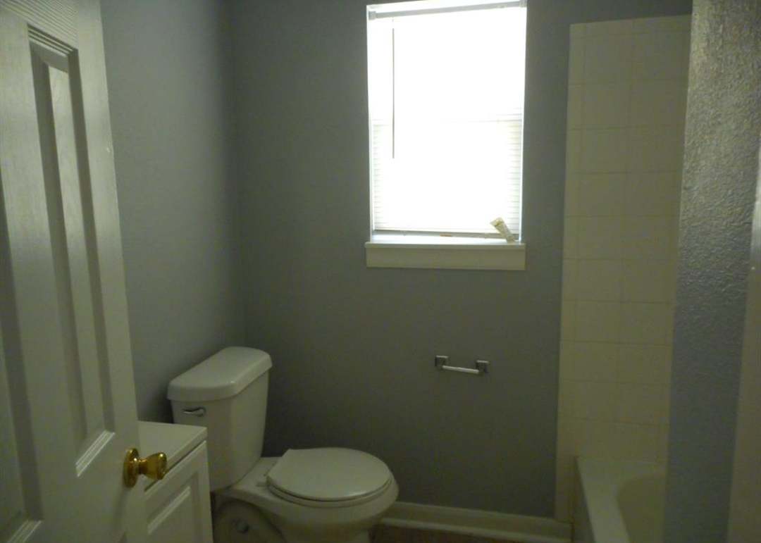 5831 Flower Gate Dr, Spring, TX 77373