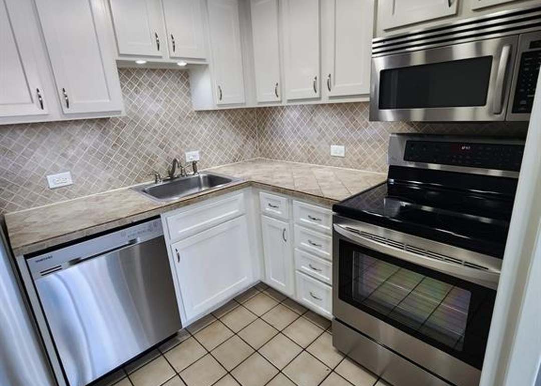 2016 Main St #811, Houston, TX 77002