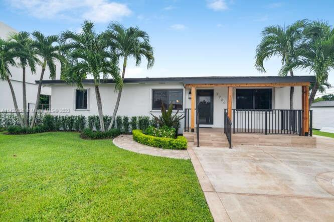 2700 SW 88th Ave, Miami, FL 33165 | MLS# A11429021 | Redfin