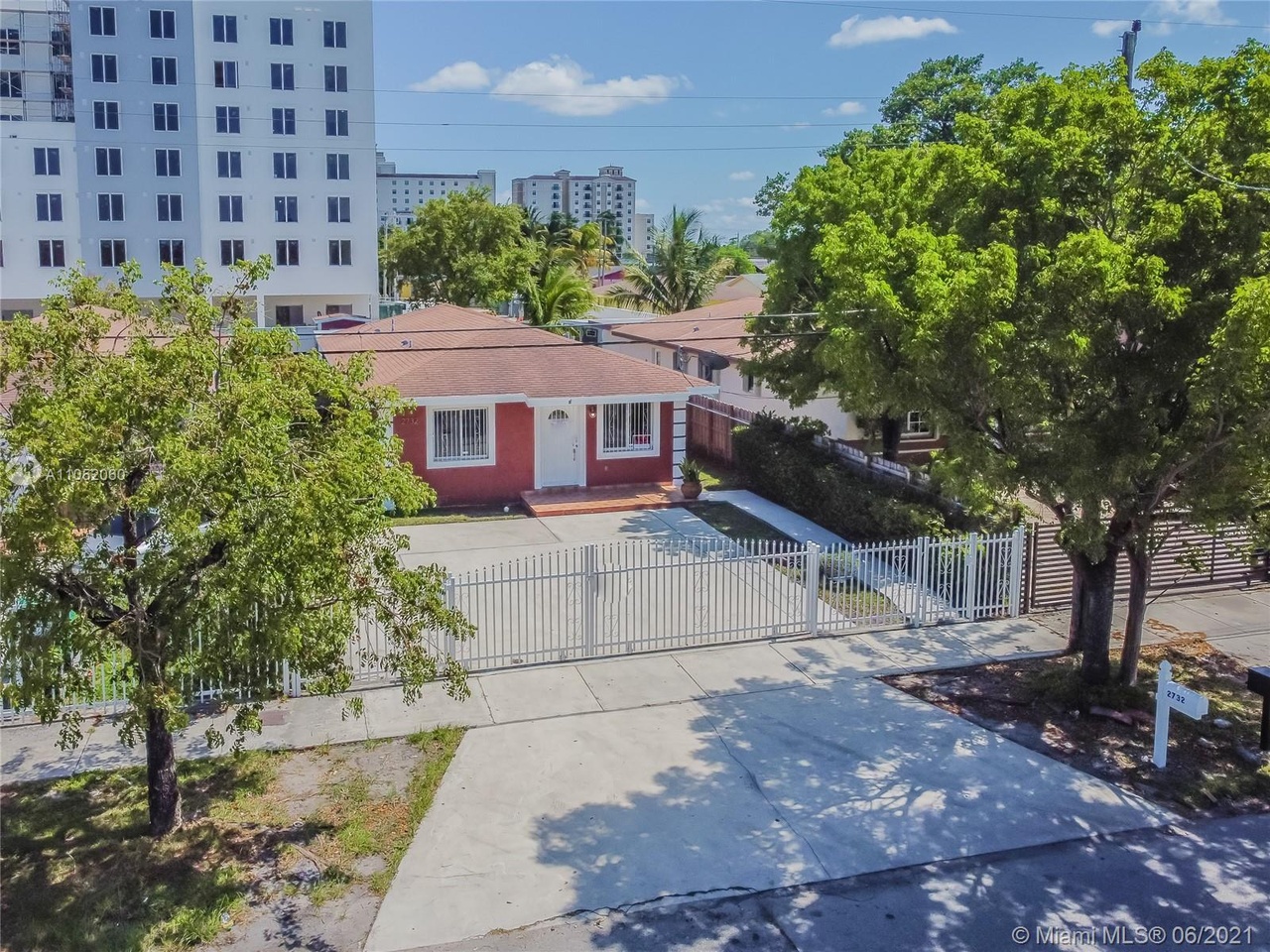 2732 NW 56th St, Miami, FL 33142 | MLS# A11052060 | Redfin