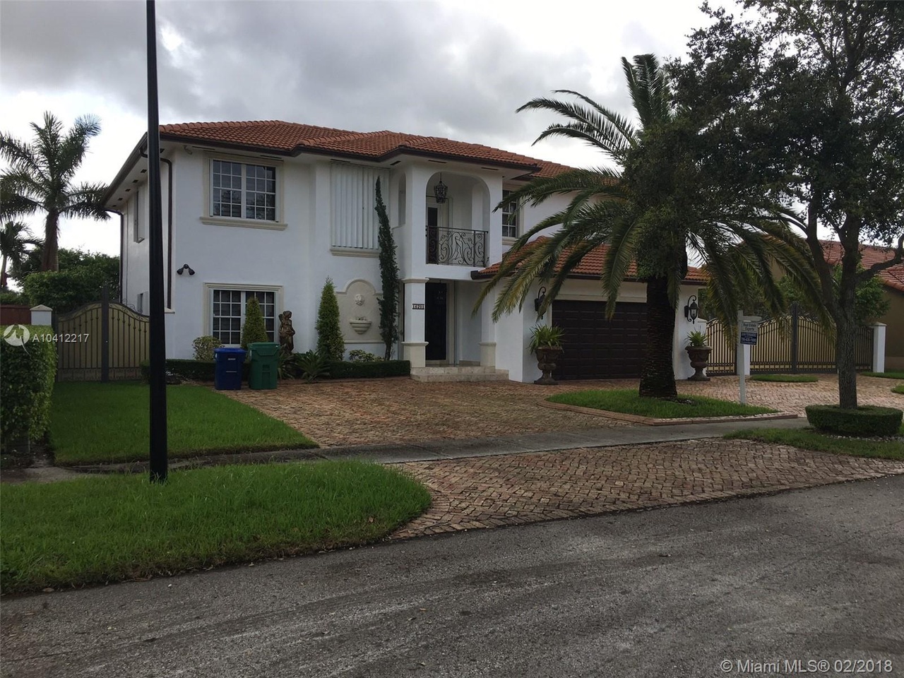 16201 NW 77th Pl Miami Lakes FL 33016 Redfin 16201 NW 77th Pl Miami Lakes FL 33016 Redfin