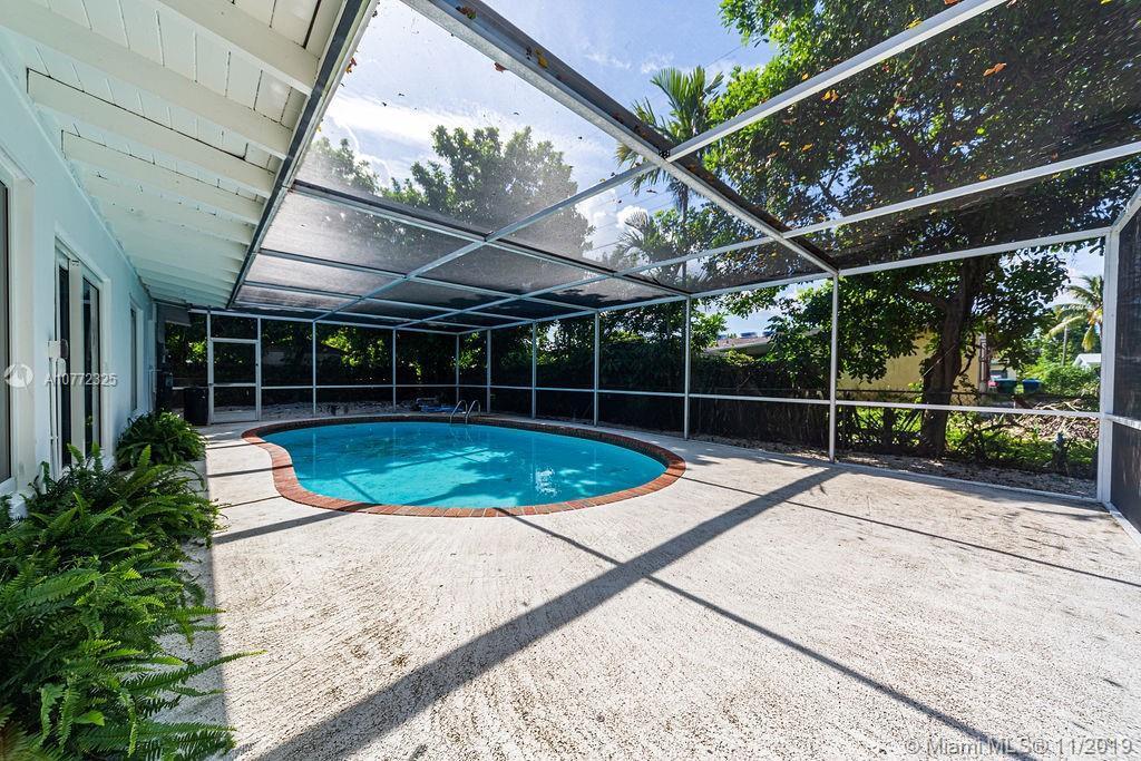 19620 NW 3rd Ct, Miami Gardens, FL 33169