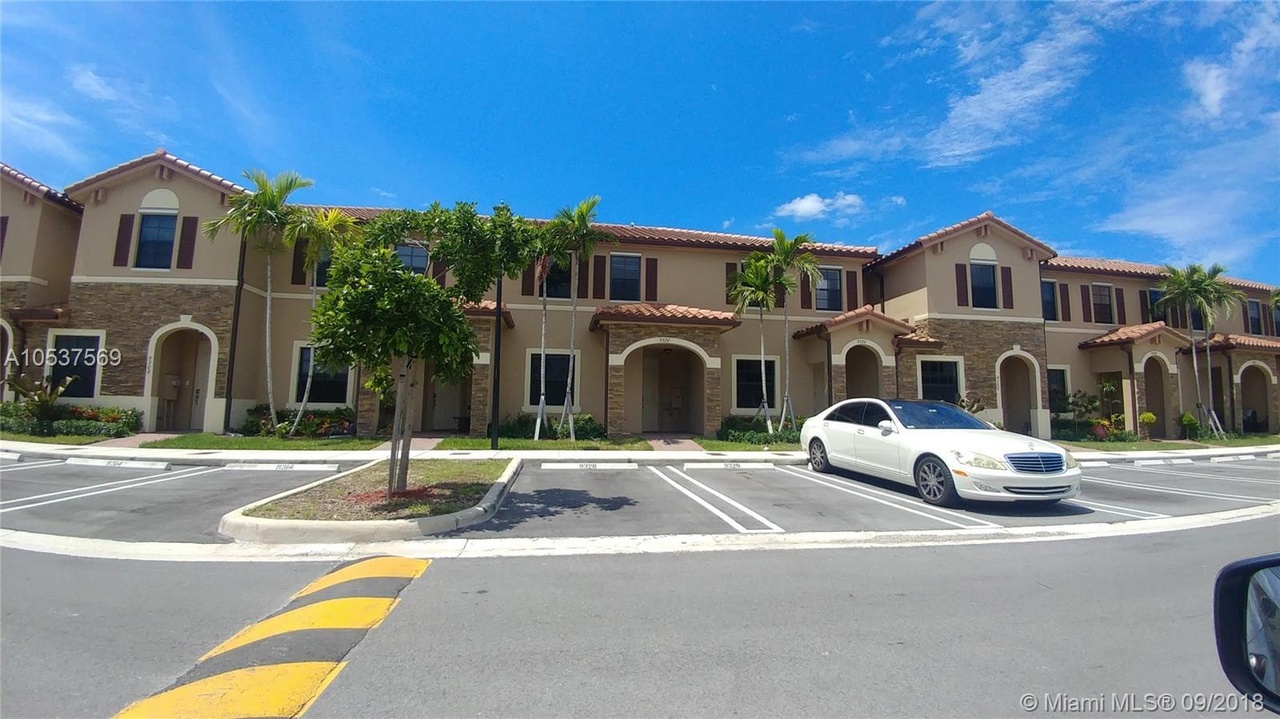 9320 W 32nd Ln, Hialeah, FL 33018 | MLS# A10537569 | Redfin