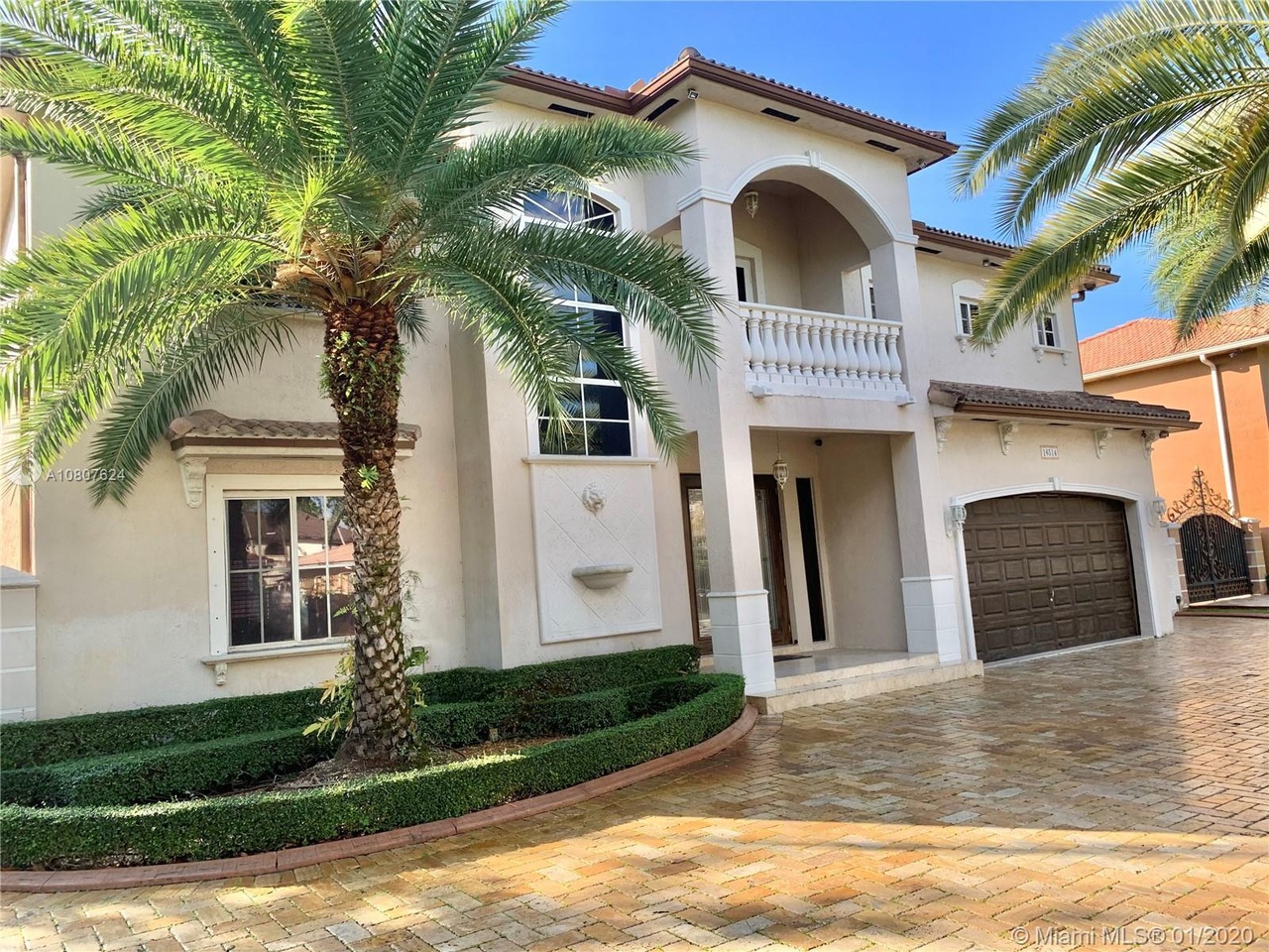 16514 NW 77th Path Miami Lakes FL 33016 MLS# A10807624 Redfin 16514 NW 77th Path Miami Lakes FL 33016 MLS# A10807624 Redfin