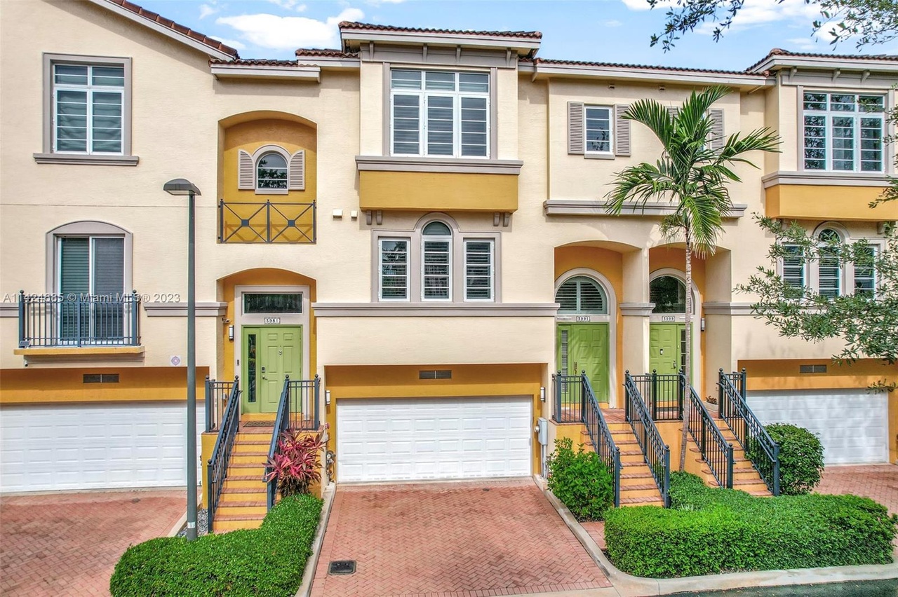 3991 Coral Heights Way #1105, Oakland Park, FL 33308