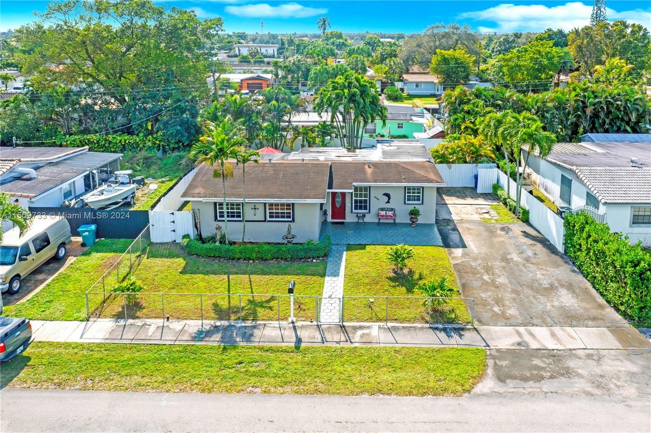 5701 nw 183rd st hialeah fl 33015