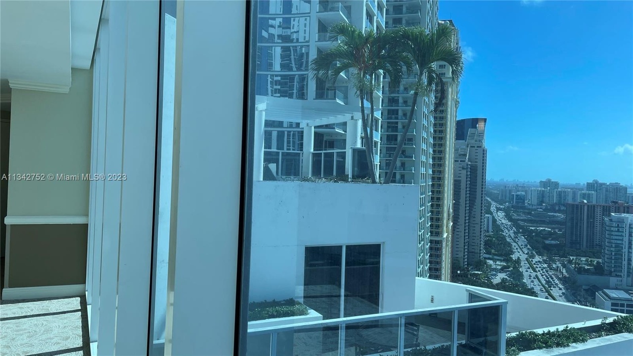 18001 Collins Ave Unit 2814+terrace, Sunny Isles Beach, FL 33160 | MLS ...