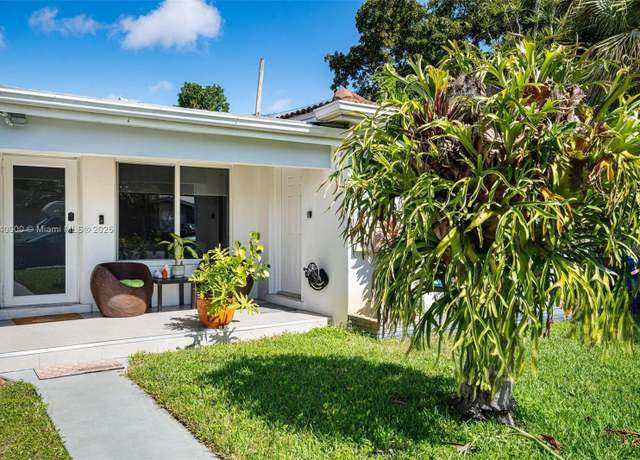 Property at 2923 Madison St, Hollywood, FL 33020, 4 beds, 3 baths