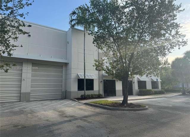 Property at 3851 NW 124th Ave, Coral Springs, FL 33065, 10 beds, 4 baths