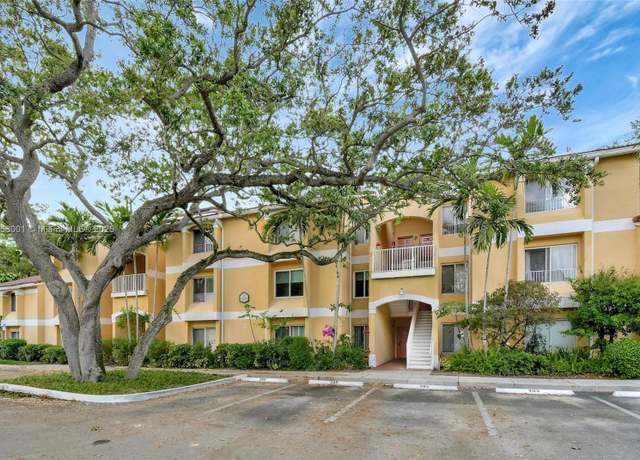 Property at 2445 NW 33rd St #1410, Oakland Park, FL 33309, 2 beds, 2 baths
