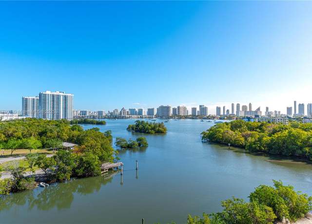 Property at 16385 Biscayne Blvd #707, North Miami Beach, FL 33160, 3 beds, 3 baths