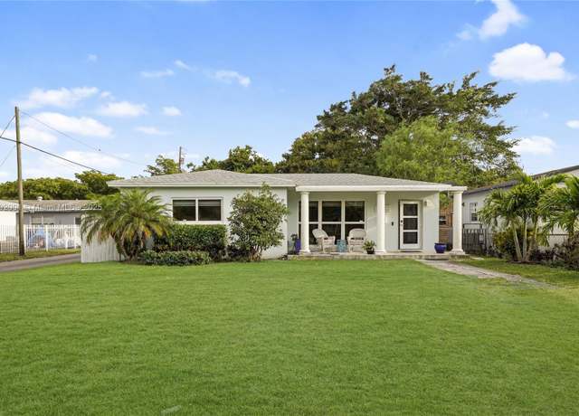 Property at 1780 NE 170th St, North Miami Beach, FL 33162, 3 beds, 1 bath