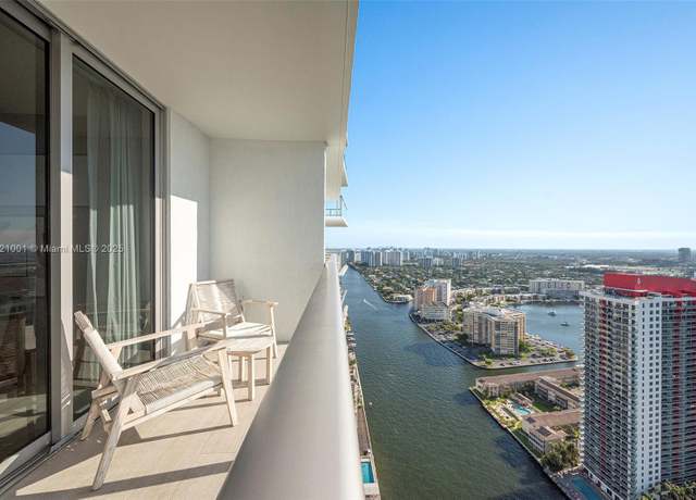 Property at 4010 S Ocean Dr Unit T3706, Hollywood, FL 33019, 1 bed, 1.5 baths