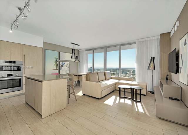 Property at 4010 S Ocean Dr Unit T3706, Hollywood, FL 33019, 1 bed, 1.5 baths
