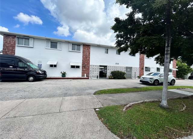 Property at 1717 Rodman St #15, Hollywood, FL 33020, 1 bed, 1 bath