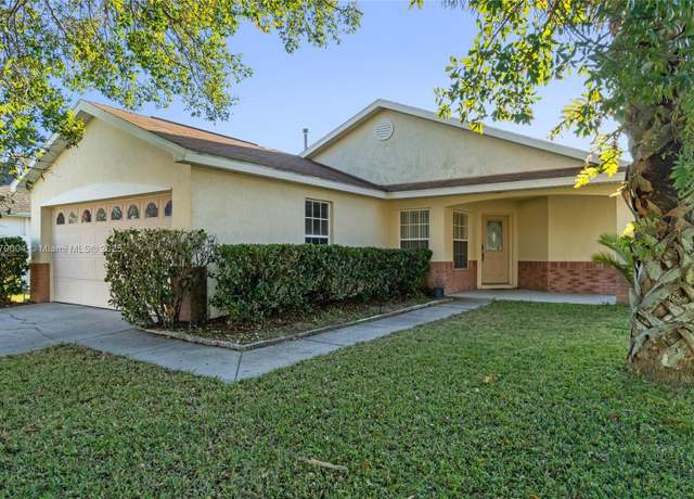 Property at 8077 Roaring Creek Ct, FL 34747, 3 beds, 2 baths