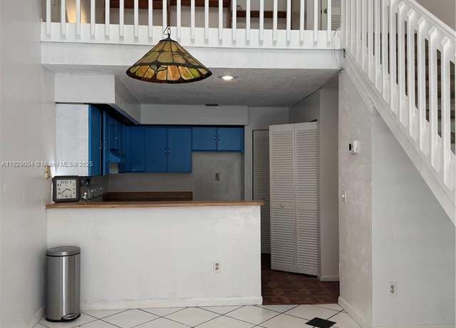 Property at 7157 Sportsmans Dr, North Lauderdale, FL 33068, 3 beds, 2 baths