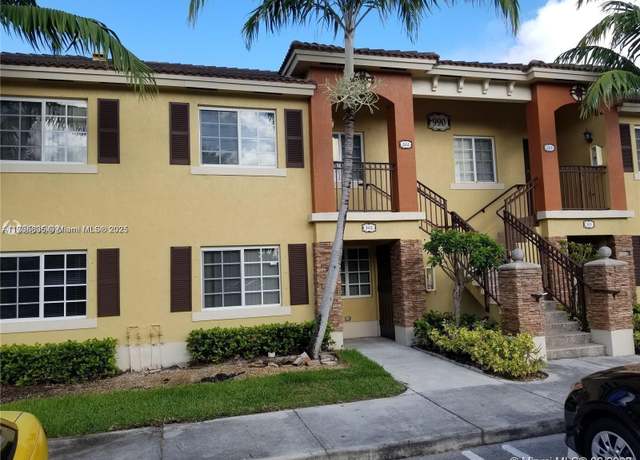 Property at 990 NE 33rd Ter #102, Homestead, FL 33033, 2 beds, 2 baths