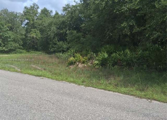 Property at 3401 E 13 St, Lehigh Acres, FL 33972