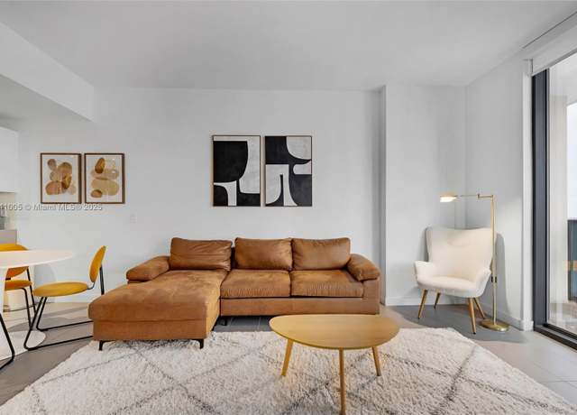 Property at 1600 NE 1st Ave #2318, Miami, FL 33132, 1 bed, 1 bath