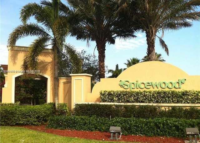 Property at 23712 SW 110th Ave, Homestead, FL 33032, 3 beds, 2 baths