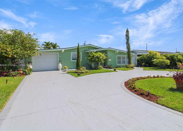 Property at 7691 NW 15th Ct, Pembroke Pines, FL 33024, 3 beds, 2 baths