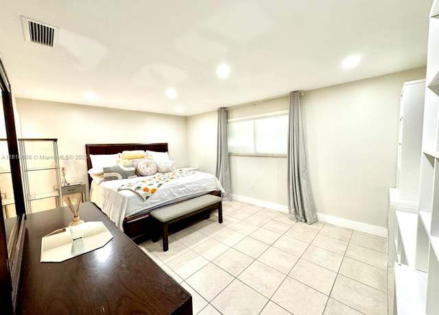 Property at 18830 NW 65th Ct, Hialeah, FL 33015, 2 beds, 2 baths