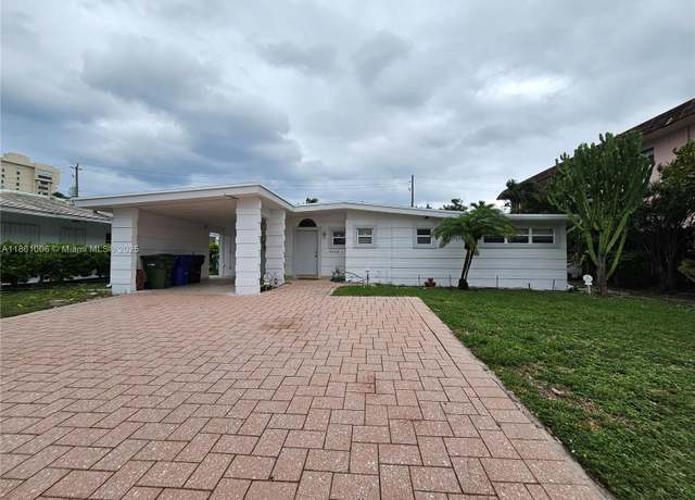 Property at 4628 Bougainvilla Dr, Lauderdale By The Sea, FL 33308, 3 beds, 2.5 baths