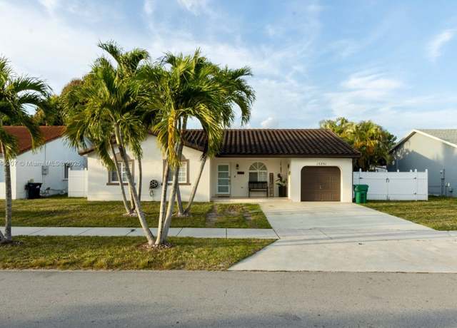 Property at 15231 SW 177th Ter, Miami, FL 33187, 3 beds, 2 baths