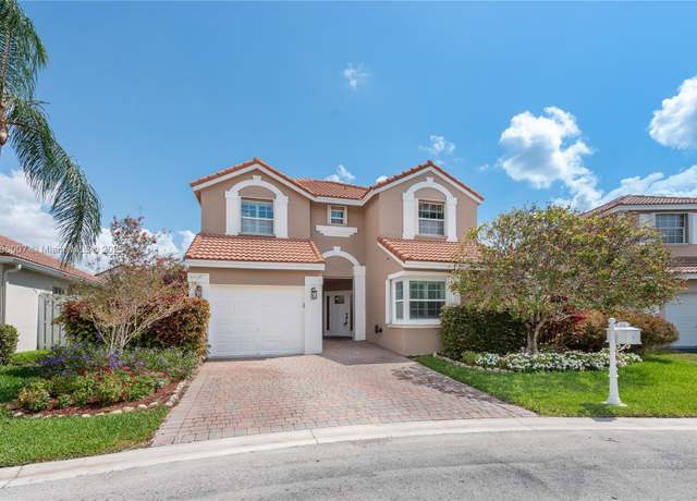 Property at 504 Bedford Ave, Weston, FL 33326, 3 beds, 2.5 baths