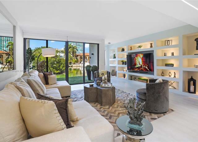 Property at 325 Poinciana Dr #905, Sunny Isles Beach, FL 33160, 3 beds, 2.5 baths