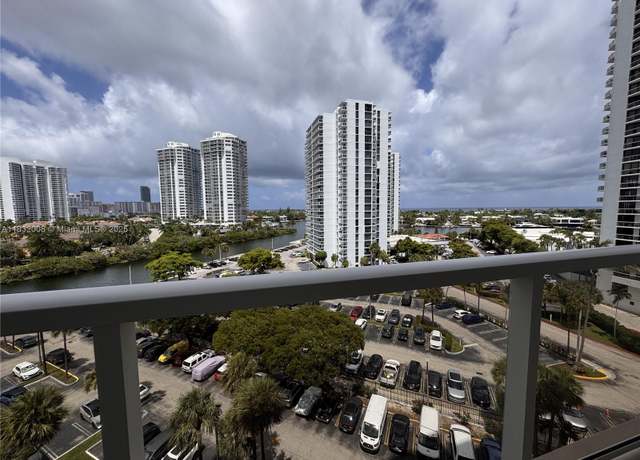 Property at 3731 Country Clb #921, Aventura, FL 33180, 2 beds, 2 baths