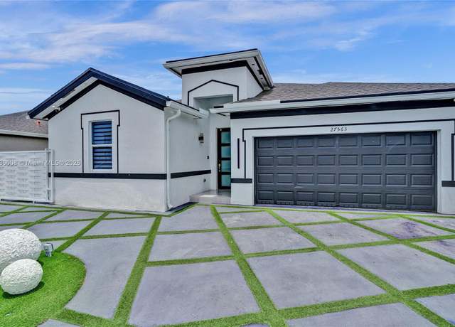 Property at 27563 SW 133rd Ave, Homestead, FL 33032, 3 beds, 2 baths
