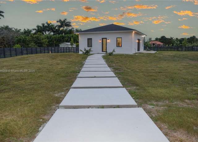 Property at 19620 SW 206 St, Miami, FL 33187, 2 beds, 2 baths