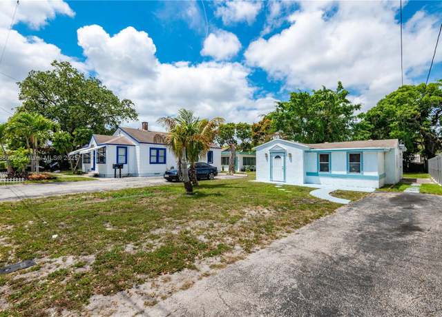 Property at 1027 NE 33rd St, Oakland Park, FL 33334, 3 beds, 2 baths