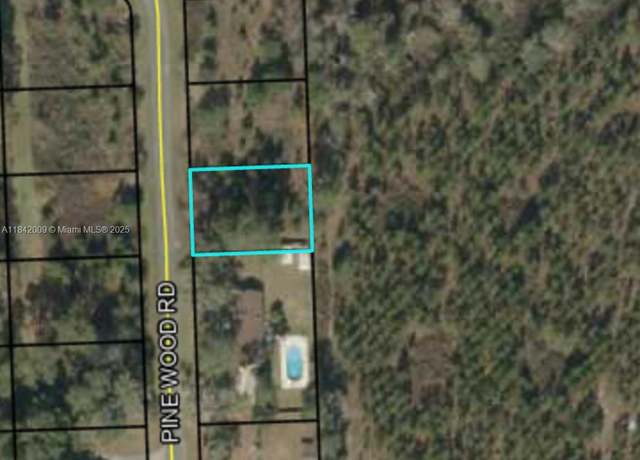 Property at 641 Pine Wood Rd, FL 33052