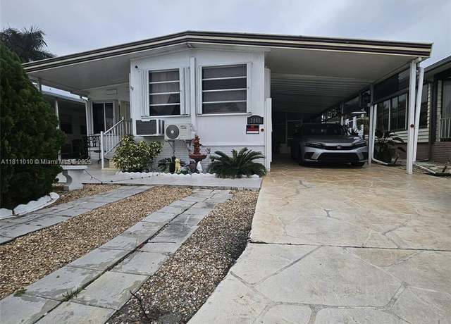 Property at 2848 W Marina Dr, Dania Beach, FL 33312, 3 beds, 3 baths