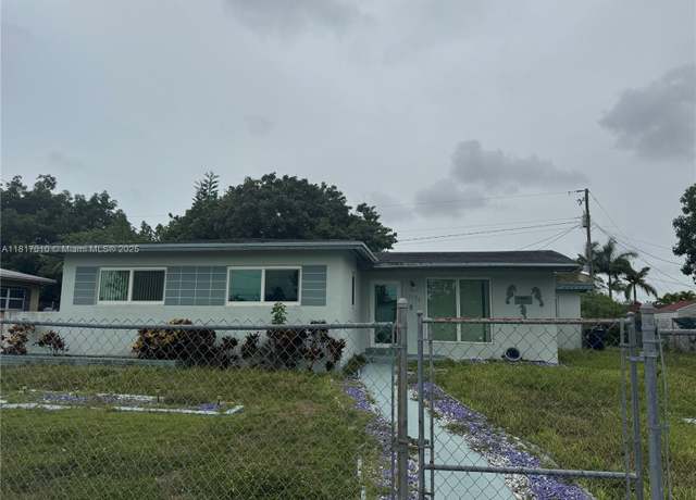 Property at 12120 SW 185th Ter, Miami, FL 33177, 3 beds, 2 baths