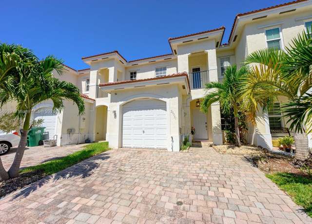 Property at 20750 SW 79th Pl, Cutler Bay, FL 33189, 3 beds, 2.5 baths