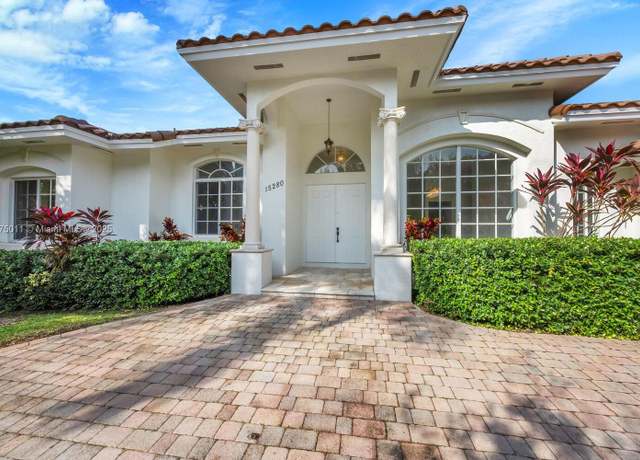 Property at 15280 SW 89th Ave, Palmetto Bay, FL 33157, 4 beds, 4.5 baths