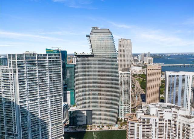 Property at 300 Biscayne Blvd Way #2103, Miami, FL 33131, 3 beds, 4.5 baths