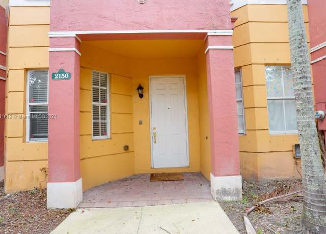 Property at 2150 Shoma Dr #226, Royal Palm Beach, FL 33414, 3 beds, 3.5 baths
