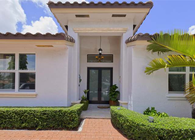 Property at 2622 SW 143rd Ave, Miami, FL 33175, 3 beds, 2.5 baths