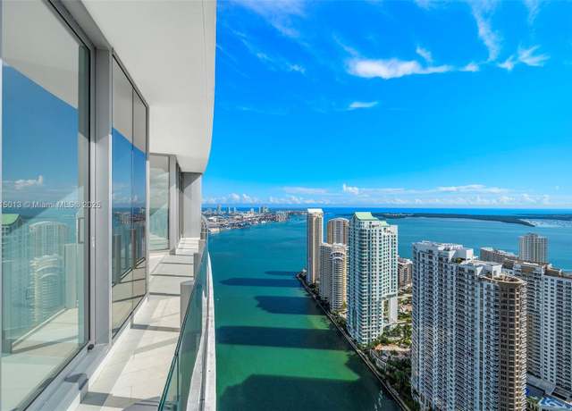 Property at 300 Biscayne Blvd Way #4605, Miami, FL 33131, 2 beds, 3.5 baths